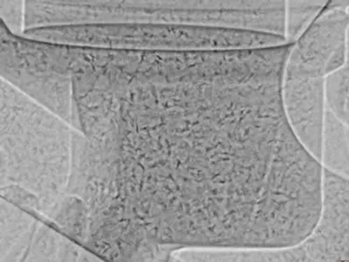 阀门铸件的二维图像显示出气孔缺陷