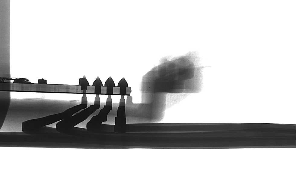 车用零部件-线路板插件注塑件x射线图2